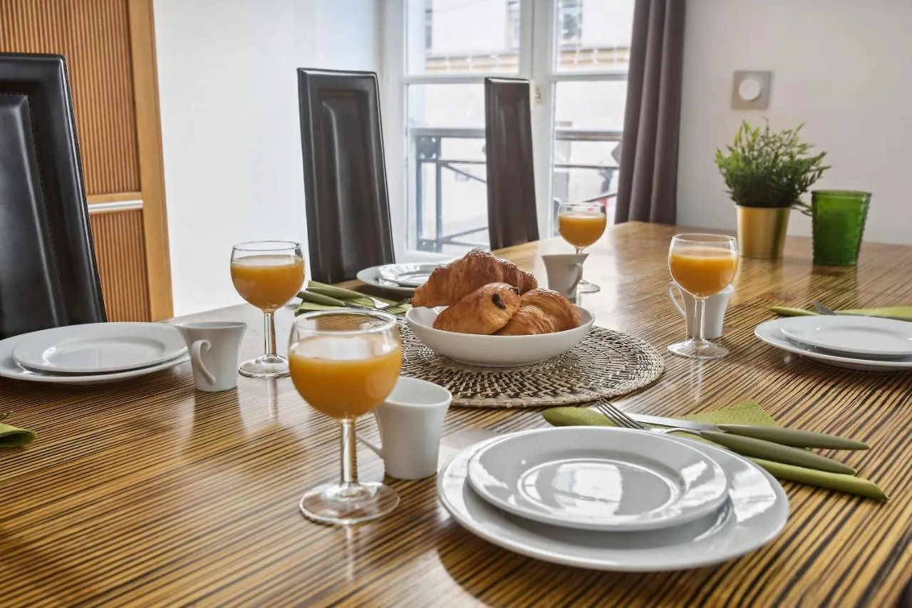 Mabillon - St Germain Paris City Apartment 0*,  フランス